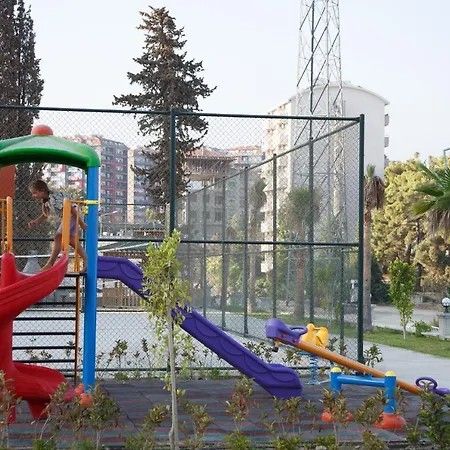 Art Life * ألانيا